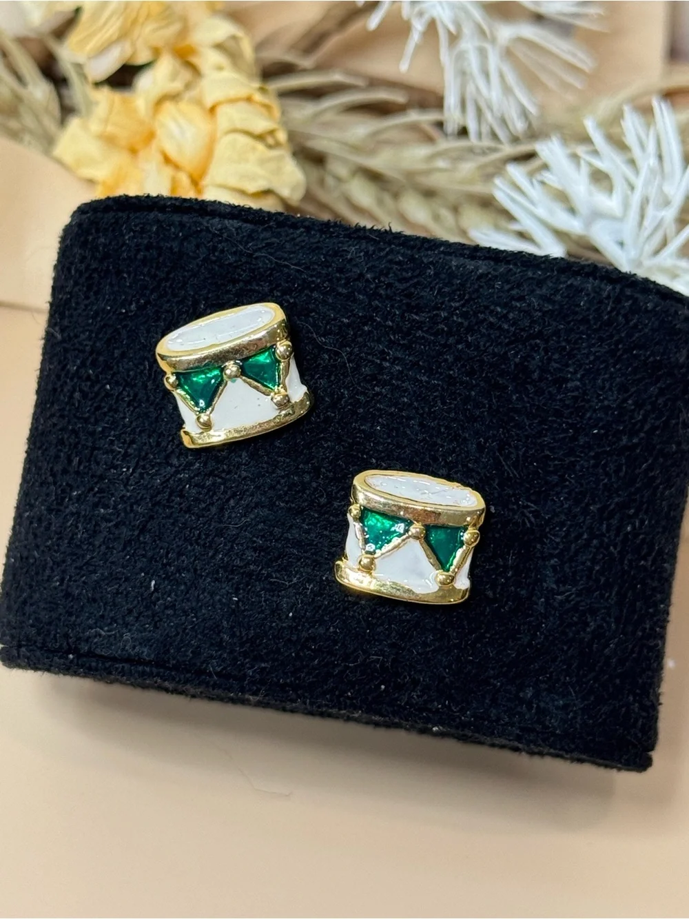 Vintage Christmas Drum Stud Earrings Gold Tone White Green Enamel Holiday
